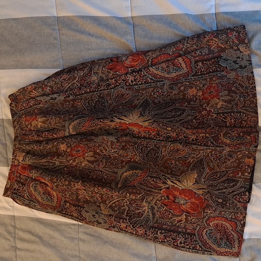 Vintage/Retro Red Midi A-Line Skirt with Pleats